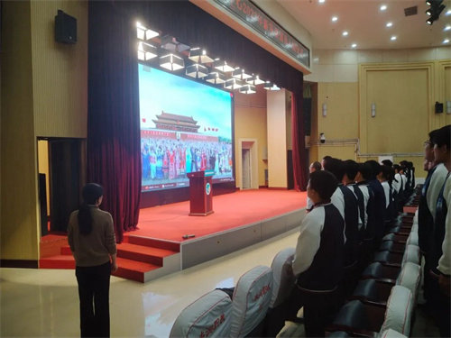 丰润职教中心举行“青春志 中国梦” 2023年新团员入团仪式