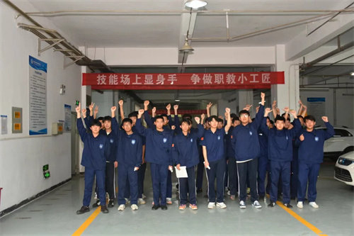 【职业教育宣传周】一技在手 成就梦想——丰润区职教育中心举办汽车技术专业校级技能竞赛