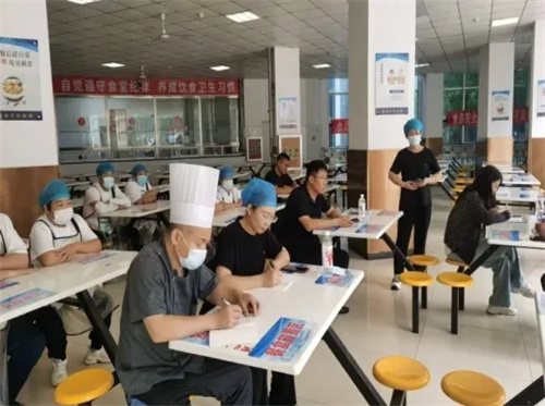 丰润区职教中心召开食品安全现场会