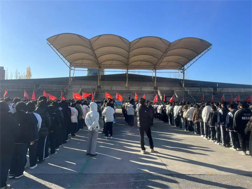 增强安全意识 筑牢安全防线 ——丰润职教中心宿舍逃生疏散演练活动纪实