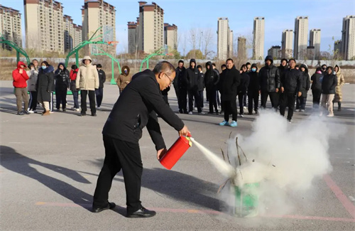 防患未“燃”早当先 消防培训走在前——丰润职教中心2024年消防安全知识培训